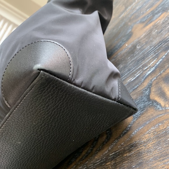 Brighton black nylon tote with leather trim pre loved - Picture 5 of 11